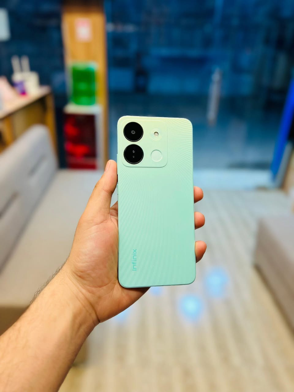 اجهزة مستخدمه بنضافه عليه
للستفسار اكثر اتصال ***********
(  العنوان المفرك مقبيل فلكت نهوده )
