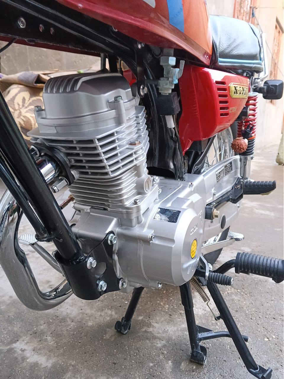 سلام عليكم شباب دراجه للبيع نامه امتياز2026 دراجه جديده بمعنه الكلم مكان كربلاء فريحه منطقت الثراون رقم ***********
