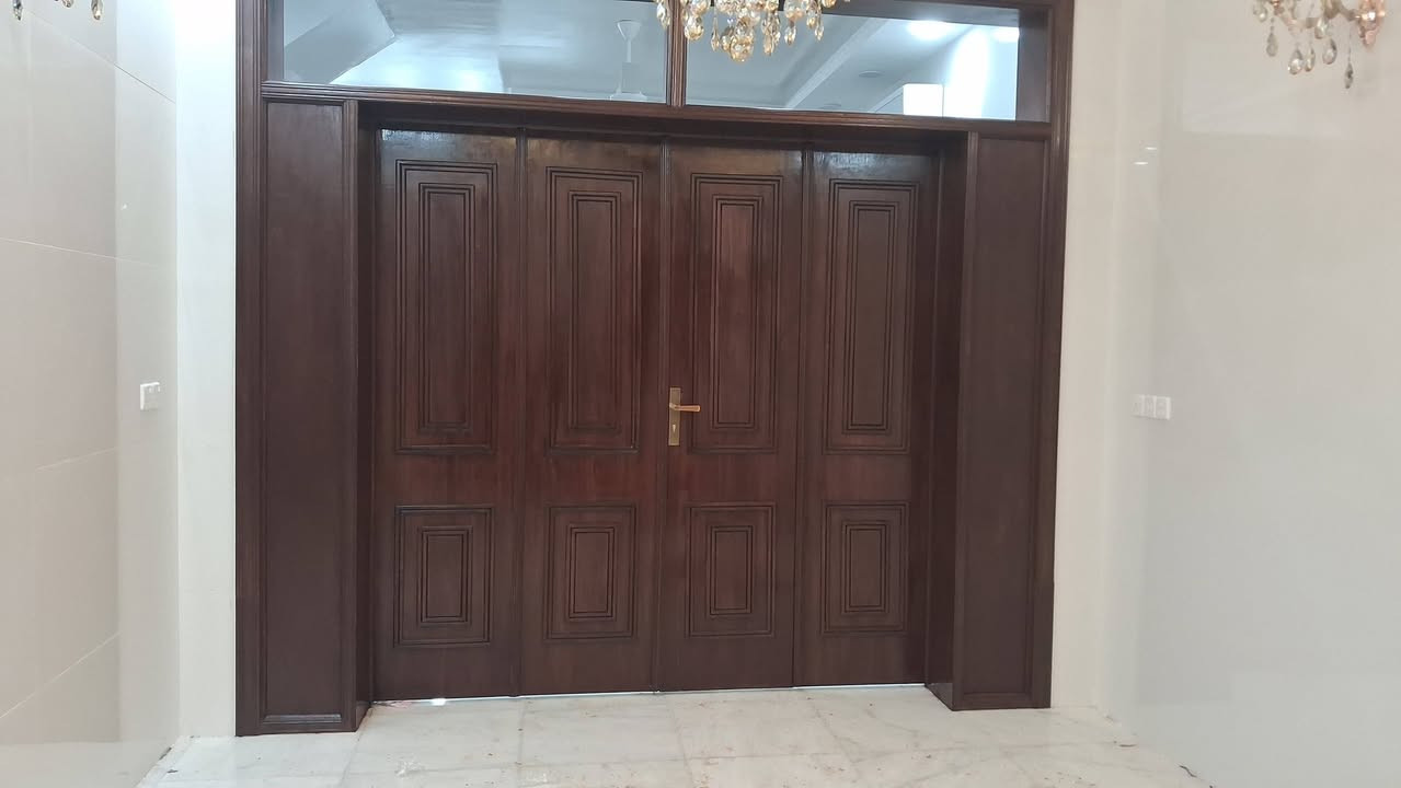 أبواب درجة اولا العنوان حي أمن الدجلي ***********
