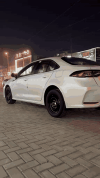 سلام عليكم للبيع
كورلا ساز خليجي موديل 2022 ماشيه .100
الرقم بغداد الهزه جديده بعدهه مساقطه 
الرقم الجديد تخم تاير جديد باتري جديد  جديده السياره مدوشمه عام 
 كير محرك تبريد صدر كله مكفول 
السياره بيهه جاملغ خلفي 
السعر 170  وبيهة مجال لطيبين 
عجبك السعر اتصل معحبك ابراحتك الله الرزاق 
***********
مكان السياره بغداد الوسفية غرب مركز المصطفى
