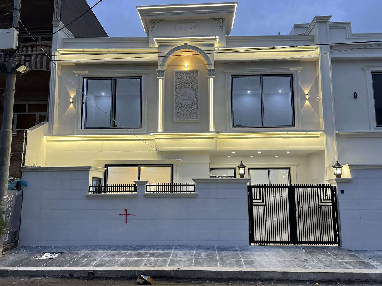 💥💥#نرخی گونجاو || #سعر رخیص
🏦#خانووی تاپۆ   ئەوەی بیكڕی لۆ كرێش500 هەزار دەكات || بۆفرۆشتن 
🌍#شوێن || هەولێر || گەڕەکی حصاروك   ||  نزیکە لە  شەقامی 120  

🧱#ڕووبەری|| 100 متر مربع    
🗄#پێک هاتوەلە|| 4  ژوور نوم و ژوري ميوان و  2 مطبخ و  
3 حمام  و بيتونة  
💰#نـــرخ  || 
📠#بۆ پەیوەندی کردن
📴فایبر واتساب***********
📴فایبر واتساب***********
ــــــــــــــــــــــــــــــــــــــــــــــــــــــــــــــــــــــ
🏦#بيت  طابو صرف اتجاە قبلە طابقين ای واحد اشتري هذا بیت ایجار مالها 500 الف دینار  || للبیع
 🌍#الموقع ||  اربیل|| حي خمسة حصاروك|| قریب شارع 120
🧱#المساحة || 100 متر مربع 

🗄#یتکون بیت ||  4 غرفة نوم و استقبال و 2 مطبخ  و 3 حمام+ بيتونة و   
💰#الســعر ||   
📠#للاستفسار اتصلوا ........
📴فایبر واتساب ***********
📴فایبر واتساب***********
