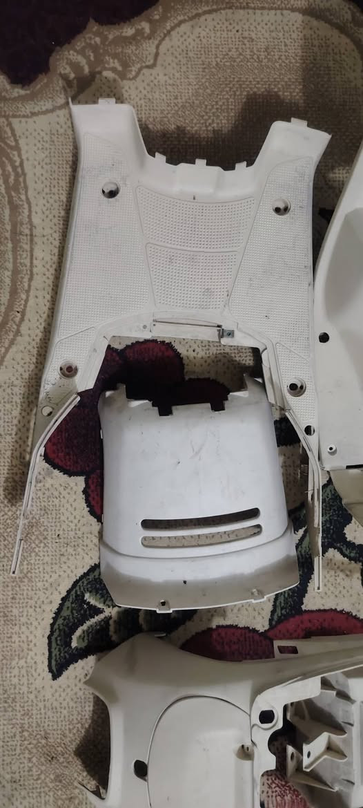 السلام عليكم من رخصت مدير الگروب
داخل اكريمي جديد ونظيف كلش بدون ختم بي كسر بسيط 
سعره 35 الف 
صالنصه اف ام  ختم هيه والواقيه مالته مستعمله صارله سبوعين سعره 15 الف 
مكاني كربلاء حي الحر قرب مجمع ليمونه 
***********
