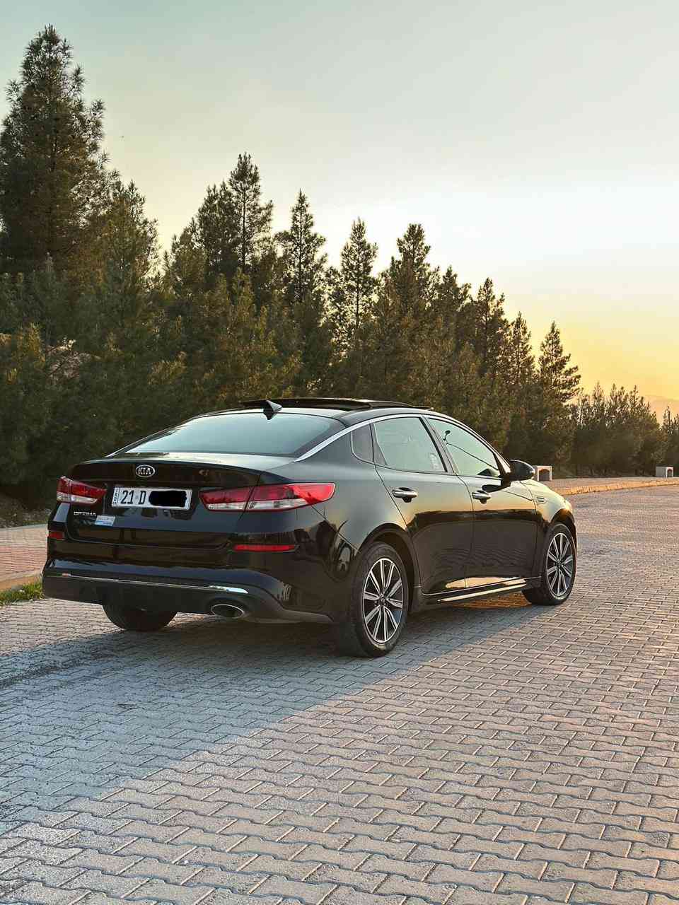 سلام عليكم👋🏻
اوبتما لبيع فقط🆗
✅موديل 2019 
✅ماشيه 51 
✅مواصفات فول Lx
✅محرك 2400cc
✅بانوراما
✅شاشه جبيره
✅وباقي المواصفات معروفه 
_____________
الضرر بنيد صبغ بدون دواخل ارباك سوكان سستم
رقم سليمانيه تحويل بشرط 
محرك + كير بشرط 
____________
✅لمعرفة لسعر اكتب (1) بتعليق 
✅العنوان سليمانيه 
✅الاستفسار *********** متوفر واتساب
