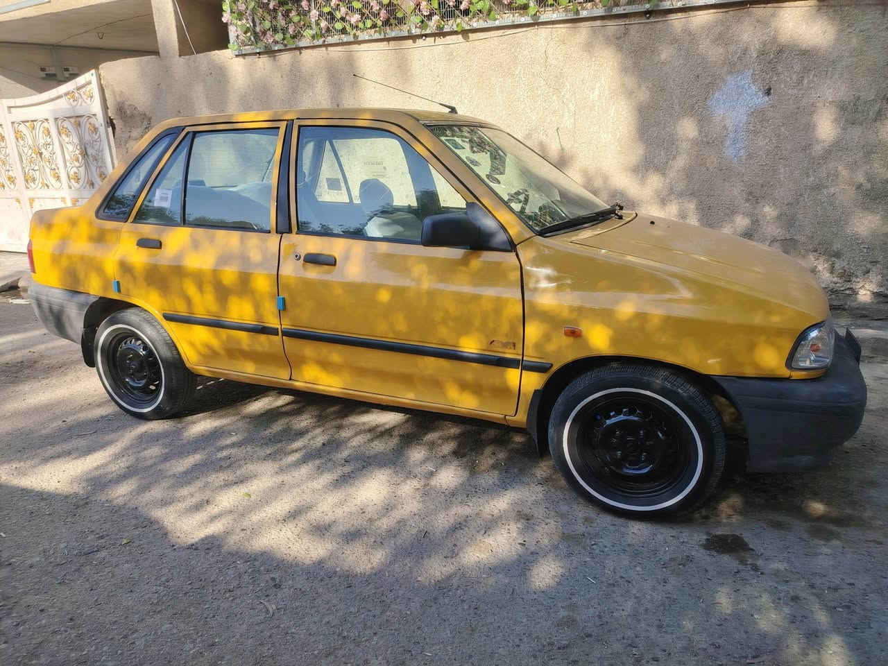 سلام عليكم سايبا 2011 البيع رقم دولي بأسمي تحويل ثاني يوم مصفره هيئه وغرامه سياره كامله نقصها باور ستيرن سعر 28 وبيها مجال مكاني الشعب ***********
