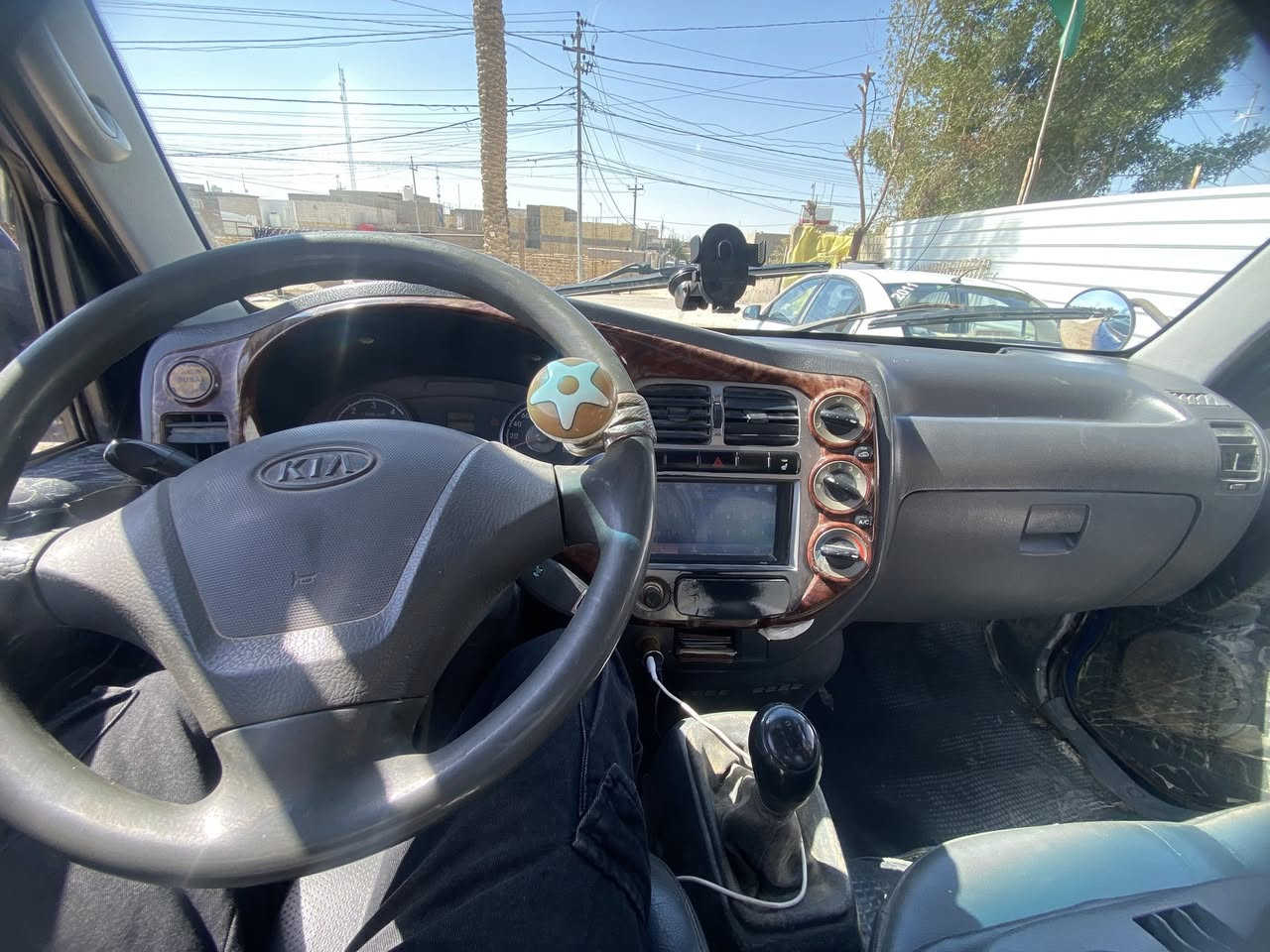 🚗 كيا حمل للبيع
موديل 2007
📄 رقم دولي (إنكليزي مصفّر)
📍 الموقع: النجف

🔹 السيارة باسمي وكلشي أصولي
🔹 مكينة مسكرة، محور BM ونوزل
🔹 تخم تايرات جديد
🔹 بطارية جديدة
🔹 سبير داخل جديد
🔹 لك سنتر موجود
🔹 السيارة نظيفة وقعدة حلوة وجاهزة للاستخدام

💰 السعر: 75 قابل للتفاوض (بيه مجال)

للاستفسار يرجى التواصل على الخاص �


**إذا كنت صاحب هذا الإعلان وتريد حذفه لأي سبب، رجاءا أرسل رسالة إلى الدعم الفني**