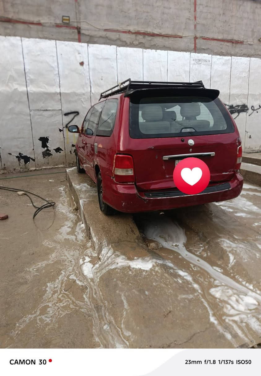 سياره سيدونا 2005  محرك جديد يردله شويه ترتيب السياره معدل يخبل رقم كربلاء بسمي السعر 55  وبيه مجال حك الجيه ‏‪***********‬‏‏
