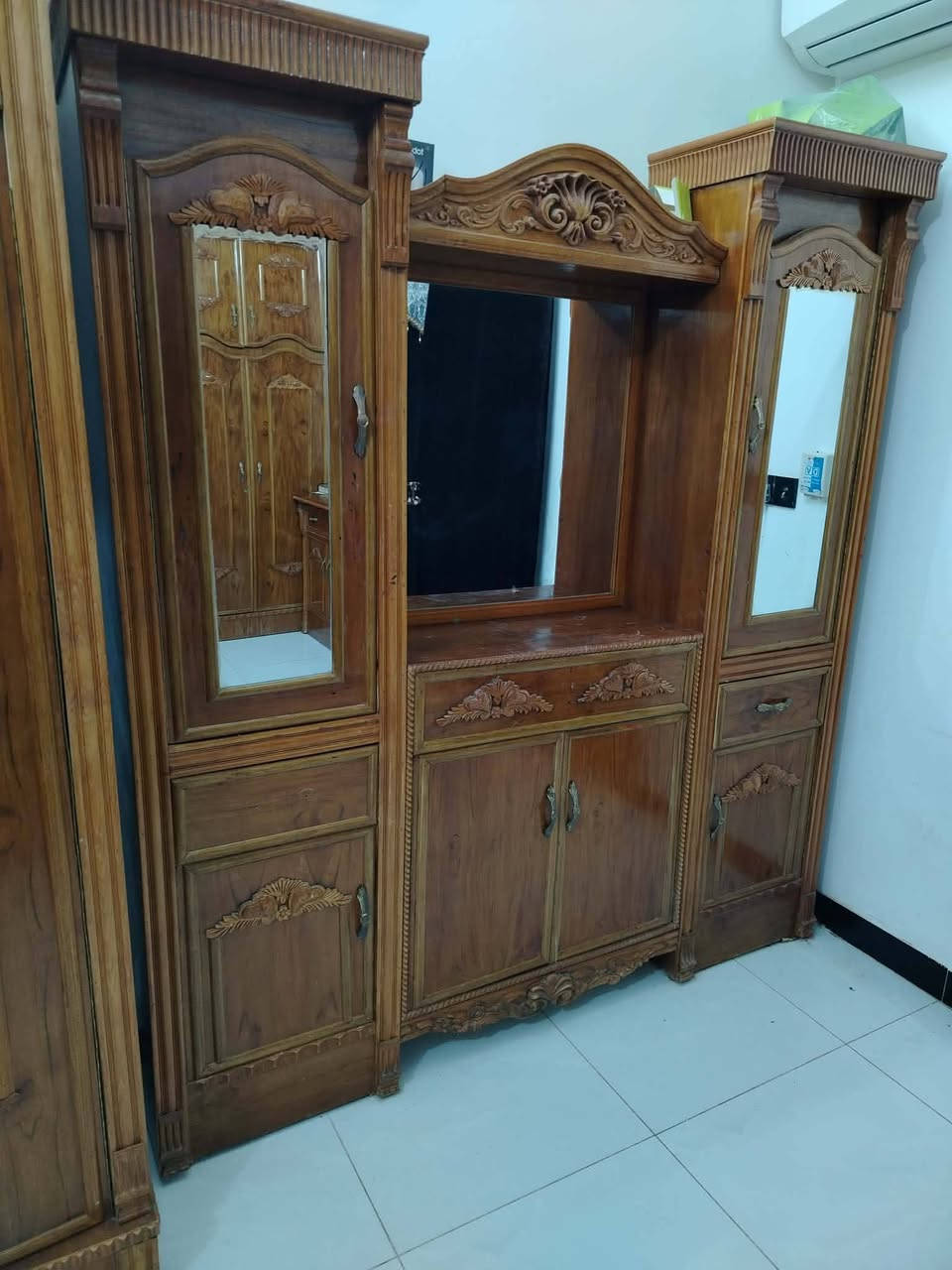 غرفه نوم للبيع ستعمال قليل شوفت عينك صاج عراقي ما مخدوشه خدش نضيفه 100%لسعر 1250مليون وربع وبيها مجال بسيط مكان تاجي منشئت نصر ستفسار اكثر خاص مفتوح


**إذا كنت صاحب هذا الإعلان وتريد حذفه لأي سبب، رجاءا أرسل رسالة إلى الدعم الفني**