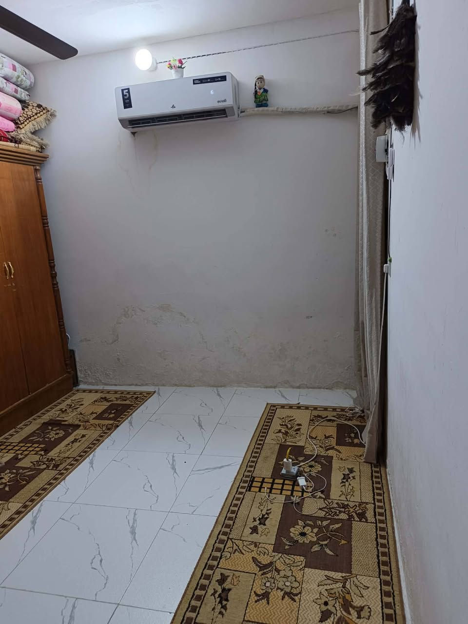 سلام عليكم
بيت للبيع المساحه 200م زراعي البيت جاهز وبناء مرتب العنوان شارع السفينه شارع السفير
للإستفسار اتصل ***********
