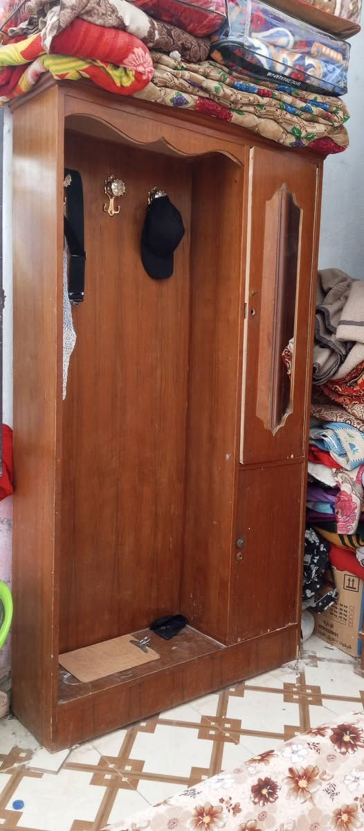 غرفة مستعمله خشبها الاصلي بسعر مناسب 400 وبيها مجال للشراي


**إذا كنت صاحب هذا الإعلان وتريد حذفه لأي سبب، رجاءا أرسل رسالة إلى الدعم الفني**