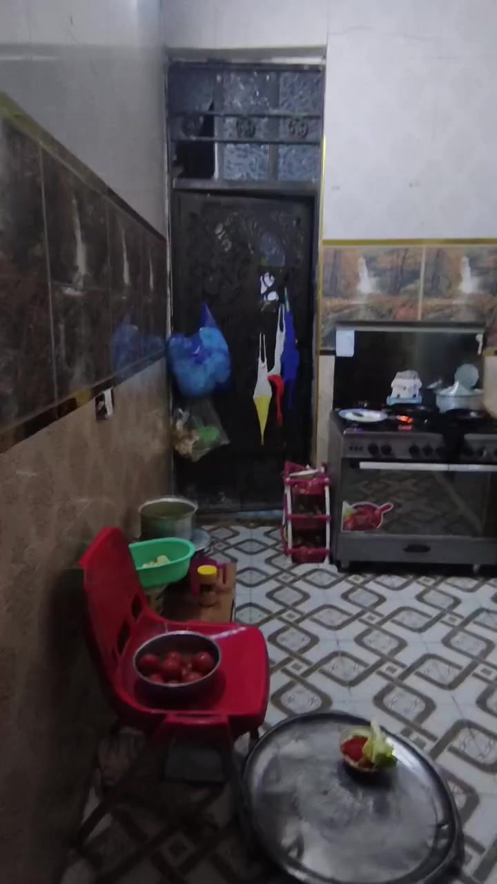 السلام عليكم بيت للبيع العنوان بغداد الرشاد حي نورين مقابل القاعده اول فرع مال شطيط قريبين عله شارع المساحه 125
وابي حديقه جبيره اليوره البيت البيت طابوك الطابق الرضي وال طابق الثاني ابلوك الطباق الثاني سندويش والطابق الرضي صب مسلح السعر 55 رقم الهاتف ***********
