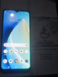 60 الف قفل قفل ريلمي c33 مواصفاته بلصور   ذاكرته 128   توصيل موجود   ر...