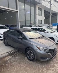 نيسان فيرسا • ٢٠٢٤ • ٢٠٠٠٠ كم