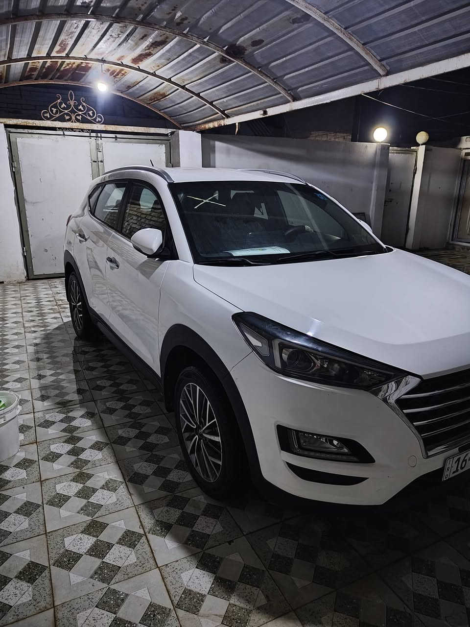 السلام عليكم توسان موديل 20خليجي كفالة عامه رقم قادسيه الجديد ماشيه 70 خمس عدسات شركه الكاصد مكان ديوانيه ***********
