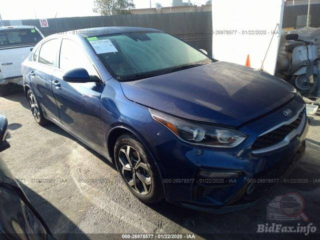 السلام عليكم
فورتي ٢٠٢٠ 
ماشية ٦٤ ميل 
حادثها بسيط كلش وموضح بالصور 
بجم كبس 
السيارة بيها بارد قليل بالجاملغ الامامي 
وشخط بالباب خفيف يروح بالبوليش 
مابيها نواقص 
مكانها بغداد حي تونس 
***********
