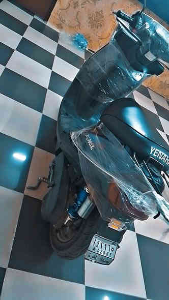 ماطور ياماها للبيع عيب ما ابي سعره 400 شراي خلي يخابر على ***********
