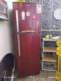 ثلاجة كرافت اصلي 14 قدم  مكفولة من الشخط اخت الجيدة السعر 250 الف فقط ...