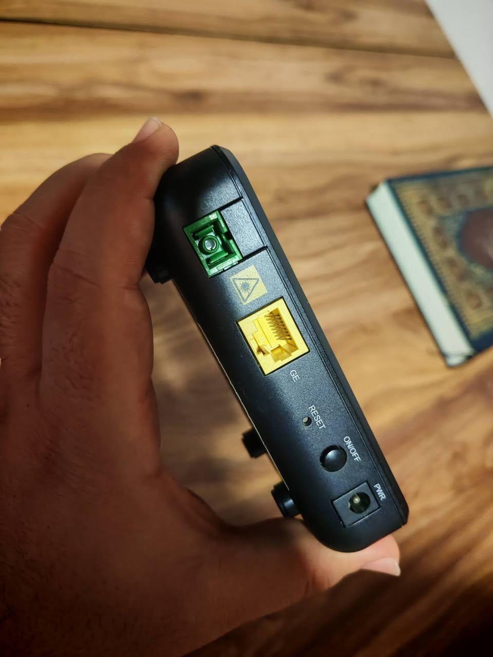 راوتر ازوز اصلي ٢٠
تحويلة نوكية قطعة محترمة ٢٥ الف

متوفر توصيل.


**إذا كنت صاحب هذا الإعلان وتريد حذفه لأي سبب، رجاءا أرسل رسالة إلى الدعم الفني**