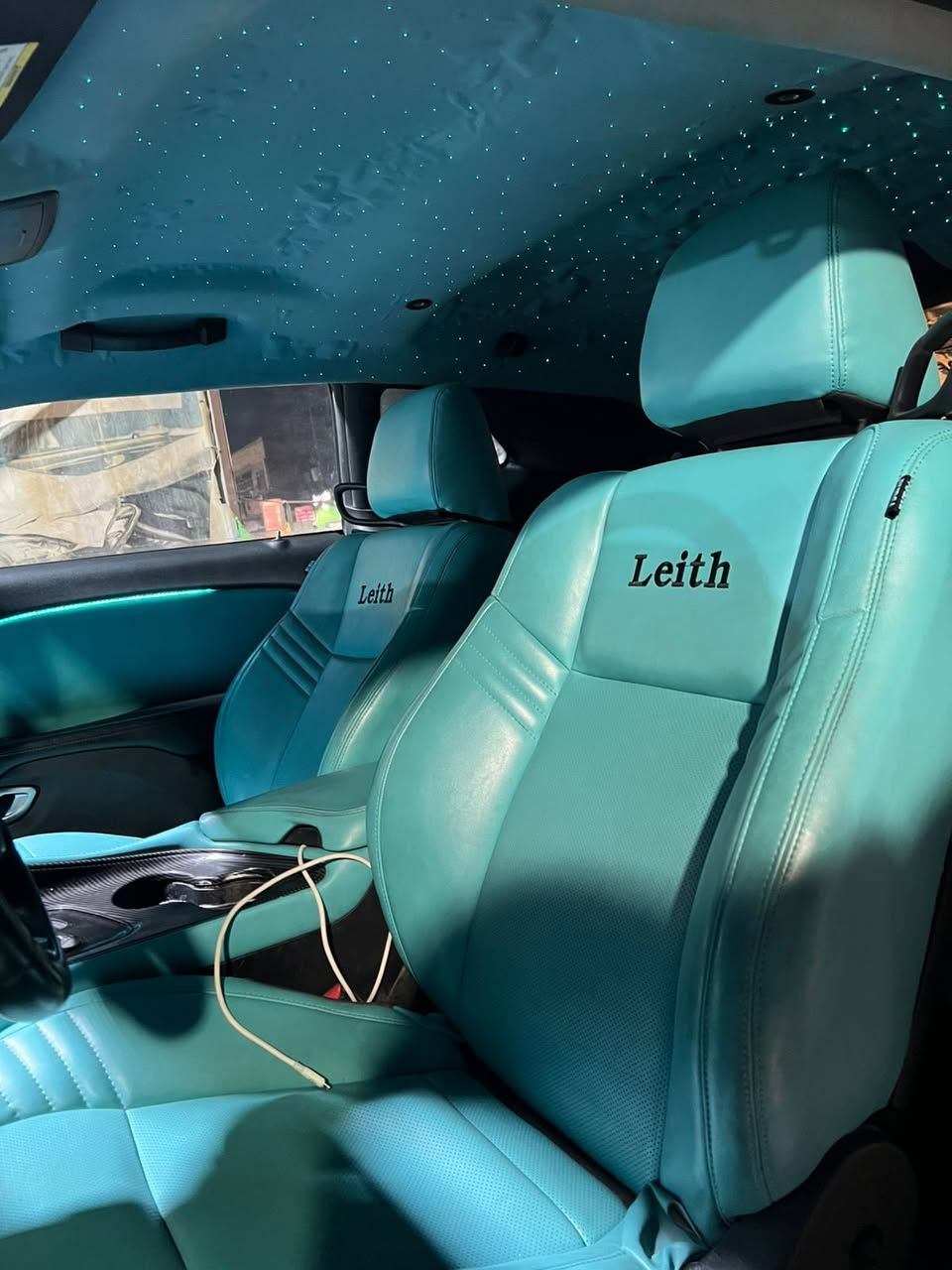 جالنجر 2015gt
سياره حلو ونظيفة شاشة جبيره وبقية المواصفات معروفة الحادث موضح ب المنشور المكان الامين الثانية ***********السعر130وبيه مجال
