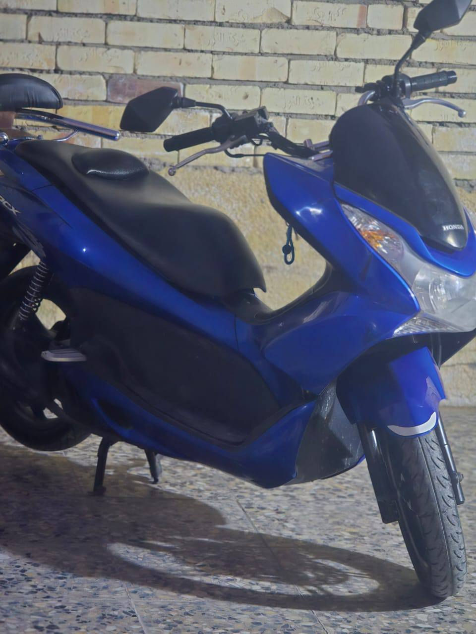 السلام عليكمPcx الجيل الوال ياباني شرط رمبه وكاله وكفاله عامه
المحرك 125cc.    مدينه الصدر         السعر خاص/***********
