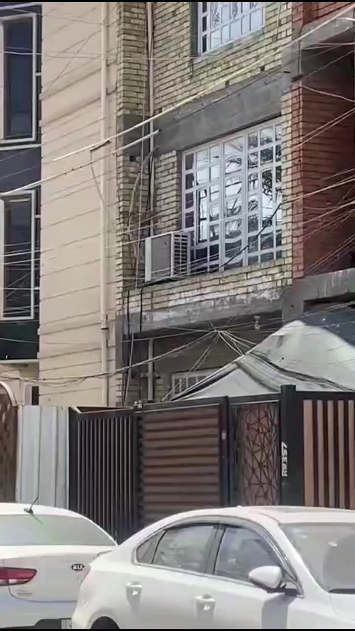 شنو الغريب ؟🤔❄️🌙
***********
#سبالت #تبريد #ثلاجات #تنصيب #الشعب_الصيني_ماله_حل😂😂_غريب
