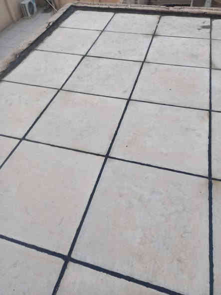 صيانه السطوح  اعاده ماستك وتزفيت سطح كرسته وعمل او بس عمل  شغل نضيف وسعر مناسب واتصل وتدلل***********
