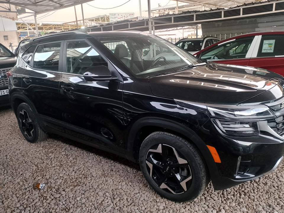 كيا سلتوس
2024
محرك 2000 دوش
ماشيه 24 
فول مواصفات
بصمه
فتحه 
كشنات جلد كهرباء
كير  مبدل جديد
مكينه مكفوله
سونار جديد
ولا قطرة صبغ بيه
حادث دعاميه ومازدات مبدل جدد بلادي 
بدون ايرباك
للاستفسار اكثر عالواتساب على الرقم ***********
