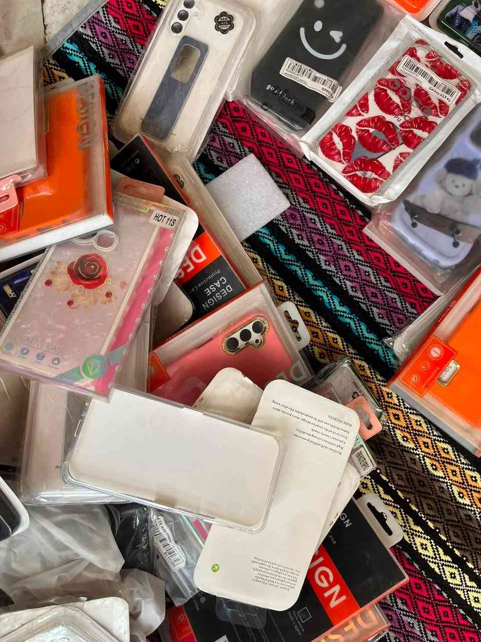 متوفر شلعة كفر جميع ايتمات السامسونك والاندرويد والهواوي 220 كفر بسعر 80 الف فقط والتوصيل مجاني


**إذا كنت صاحب هذا الإعلان وتريد حذفه لأي سبب، رجاءا أرسل رسالة إلى الدعم الفني**