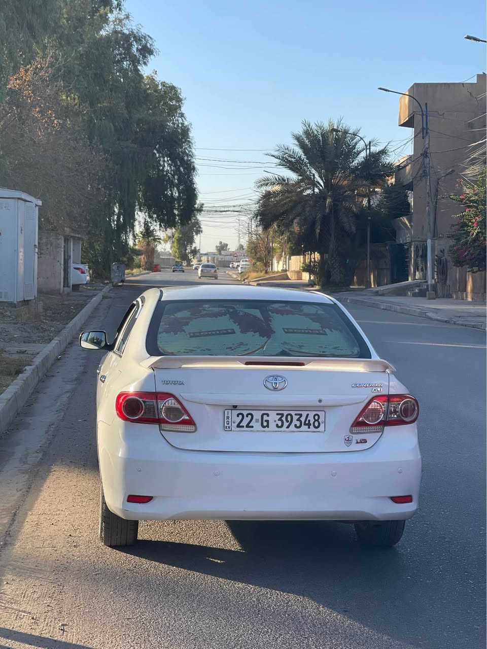 كورلا 2013 لون ابيض رقم اربيل الجديد ماشيه 285kmالسنويه 29  ب اسمي كير ومحرك شرط شاشه كامرا حساس امامي خلفي تخم تاير صدر امامي خلفي كله جديد بيها ربع بنيد صبغ  وبيها كوبون بانزين مكان السياره موصل الايسر 
*********** بي واتساب موصل, نينوى
