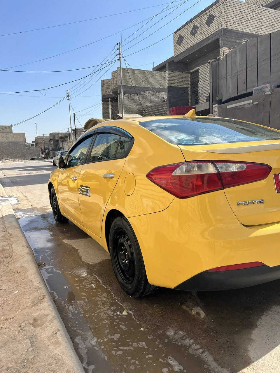 السلام عليكم فورتي موديل  2014 وارد امريكي  حادث جامغ والبنيد بدون دواخل  سياره كلها ليبل واحد بدون اي قطعه تبديل مكينه 1800 خير من الله لا تنقيص ولا تبخير كير. AT ما مفتوح صدير امامي خلفي كله جديد تخم تاير جديد البارحه شديته  تبريد منظومه جديد خير من الله غرفتها مدوشمه ارضيات سفري  سياره نص فول مري شفط اشاره بل مري تحكم سترين نضام ايكو مانع تزحلق الساره باسمي مكاني بغداد الرصافه السعر 110 وبيها مجال  رقم الهاتف ***********
