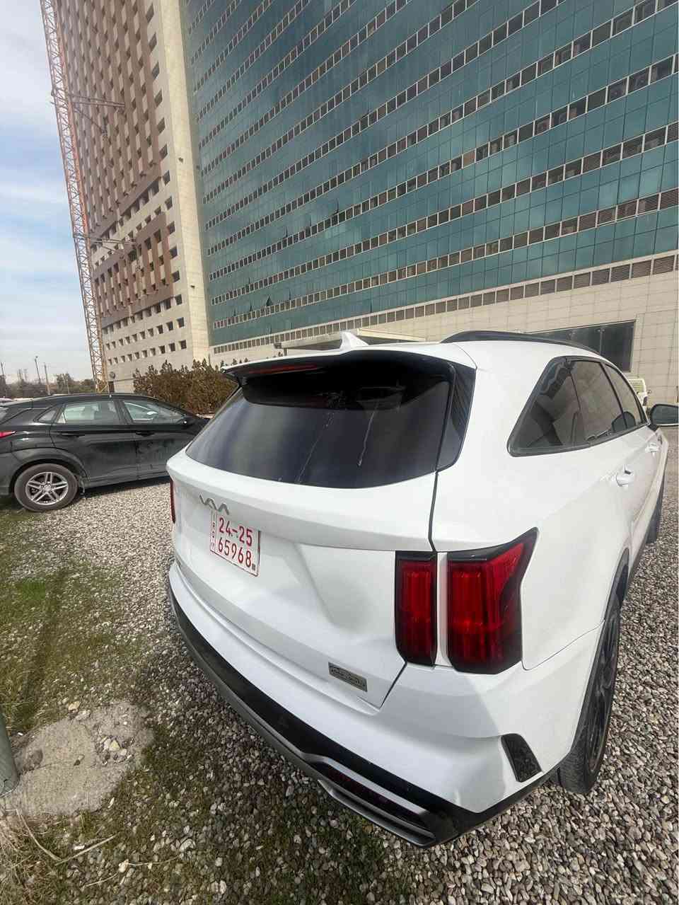 Kia sorento 2023 
فوول فولل مواسەفات
تەنها سندوقی سبوخە بێ ئێرباگ 
رەقەم کاتی 
*********** أربيل, العراق
