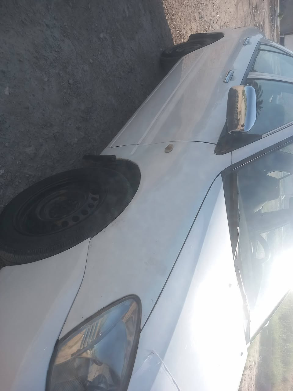 لانسر ٢٠١١١ سنويه ل٢٧ كير محرك تبريد جيد صدر أمامي خلفي جديد عارضهه ب٧٢ ويرهم مراوس مكاني ديالى بعغوبه ***********
