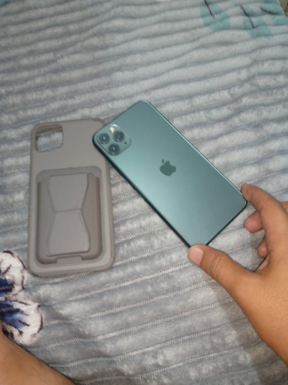 ١١برو ماكس مبدل شاشه اصليه وبطاريه سعره ٢٧٥ وبي مجال


**إذا كنت صاحب هذا الإعلان وتريد حذفه لأي سبب، رجاءا أرسل رسالة إلى الدعم الفني**