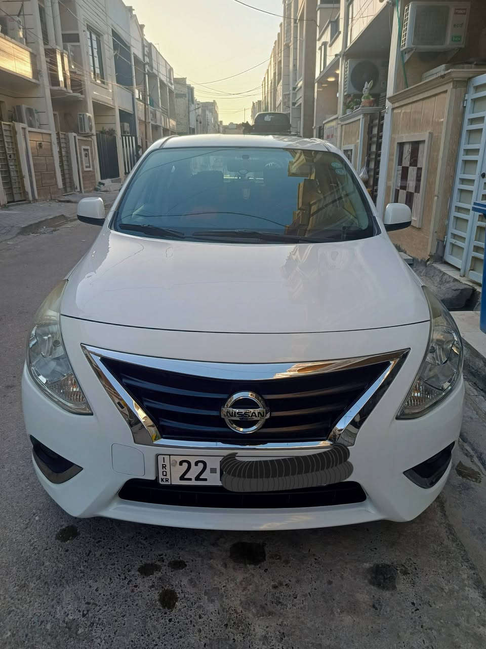 نيسان سني موديل ٢٠٢٣ 

مكفولة كفالة عامة. 

كير  ومحرك  شرط ، سيارة نظيفة جدا شوف العين.. 

تخم تاير  جديد.. 

سياره نظيف جدا ١٠٠٪  مال جناي   والشراي يجي يشوفها وبي خير ويدلل 

ماشية ٣٦ .. 

تحويل مباشر ثاني يوم (( وكاله او تحويل شرط)) 

رقم شمالي  

(( السعر ١١٧ .. ) )  وبي مجال بسيط جدا 

العنوان _ بغداد _ الشعب 

(((اني مكلف بالنشر.. ))) 

المراسلة على الرقم :

***********

علما ان الرقم بي واتس اب
