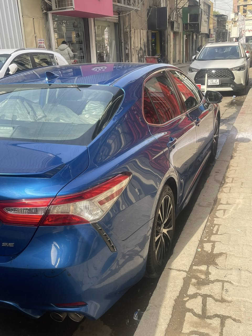 سلام عليكم  كامري  موديل 2020
فقط بنيد صورت الاحادث مرفوقه بلمنشور
 رقم اربيل تحويل ثاني يوم
مكفوله  محرك تبريد 
محرك 2500
مواصفات se
العنوان بغداد الزعفرانية
سعر180
***********
ماروس عادي حسب القناعة بسياره عليه  كراون    جيب
