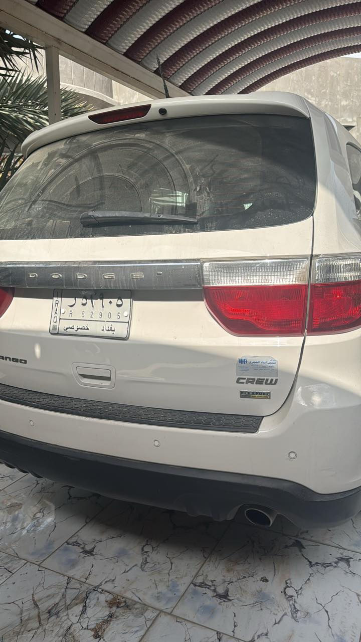دودج دورنكو 2012 crew
وارد كندي مكفولة وصار بيها خياس بالبيبان بالعراق وصار صبغ بالبيبان 
السعر 180
ماشية 210000km

***********
