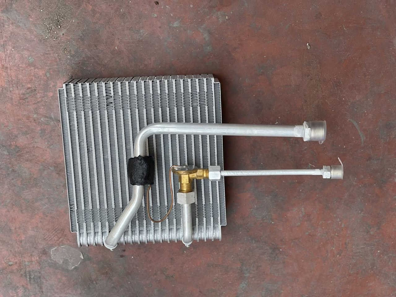 متوفر شد جميع قطع الغيار 
مركز موبس 
Gne parts
***********
متوفر جميع  قطع غيار  بيكب نيسان شبوط 

📍 عناوين الفروع:
🏢 الفرع الأول: بغداد – السنك – مجمع مينا / القيصرية الثانية
🏢 الفرع الثاني: بغداد – شارع الضلال
📞 للطلب والاستفسار: ***********
🚚 خدمة التوصيل متاحة في جميع المحافظات!

الصور خاصة بمركز موبس لقطع الغيار، ولا أحلل استخدامها أو نسخها أو إعادة نشرها بدون إذن مسبق. الذمة والأمانة قبل كل شيء
