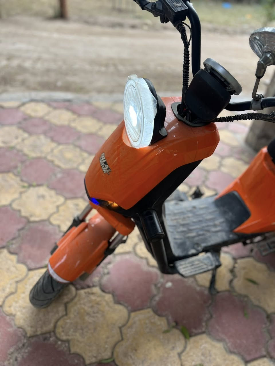 دراجه شحن للبيع مكفوله مامستعمله فول مواصفات خمس بطاريات وسرعه قويه تكفيك شحن عشرتيام وسعر مناسب وتفاصيل عله هاذه الحساب تعال خاص وبيك خير ودلل


**إذا كنت صاحب هذا الإعلان وتريد حذفه لأي سبب، رجاءا أرسل رسالة إلى الدعم الفني**