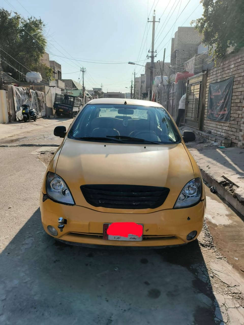 السلام عليكم  سياره طيبه للبيع موديل ١٥
السياره بيهه ضربه من وره بجاملغات والصندوك ومصلحات بس ضربه خفيه ماواصله التكم وماواصله الحوض مال صندوك 
السياره خير من الله مكينه وكير تبريد كهربائيات خير من الله
وبيهه طخه بصفحه عكس السايق موضحه بل صور 
السياره رقمهه بغداد انكليزي بسمي بعدني مامستلم الوحات 
مصفره هيئه وغرامات السعر ٢٨ وبيهه مجال مكاني بغداد البلديات للستفسار متواجد خاص ورقمي ***********
