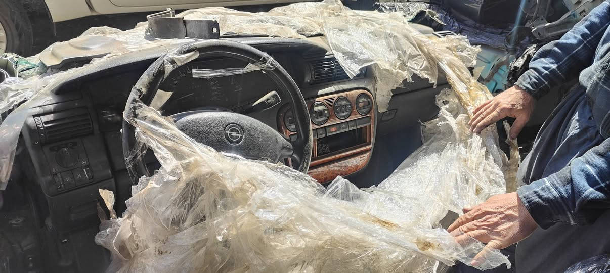 ادوات اوبل
حاجي نبيل كلار  ***********
