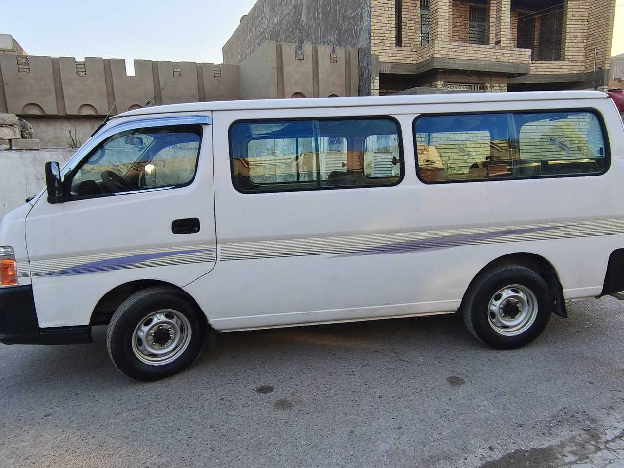 سلام عليكم نيسان يورڤان 2009 مكينه كير اكسل مكفوله السياره خير من الله مكفوله عدا ضربه بصف الباب السلايت وضربه بلغد راجعه بارد تحويل ثاني يوم تواير الاماميات جدد السعر 125 وبيها مجالل
العنوان ابو غريب النصر والسلام
الرقم ***********
       ***********
