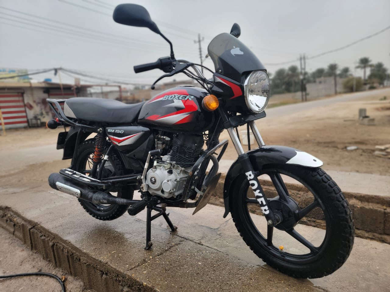 بوكسر ٢١ مرقم عربي ثاني يوم تحويل بعقوبه السعر ١٧٠٠ بيها مجال حكً الجيه اي نقوصات مابيها مجرد خيط تبخير / ***********
