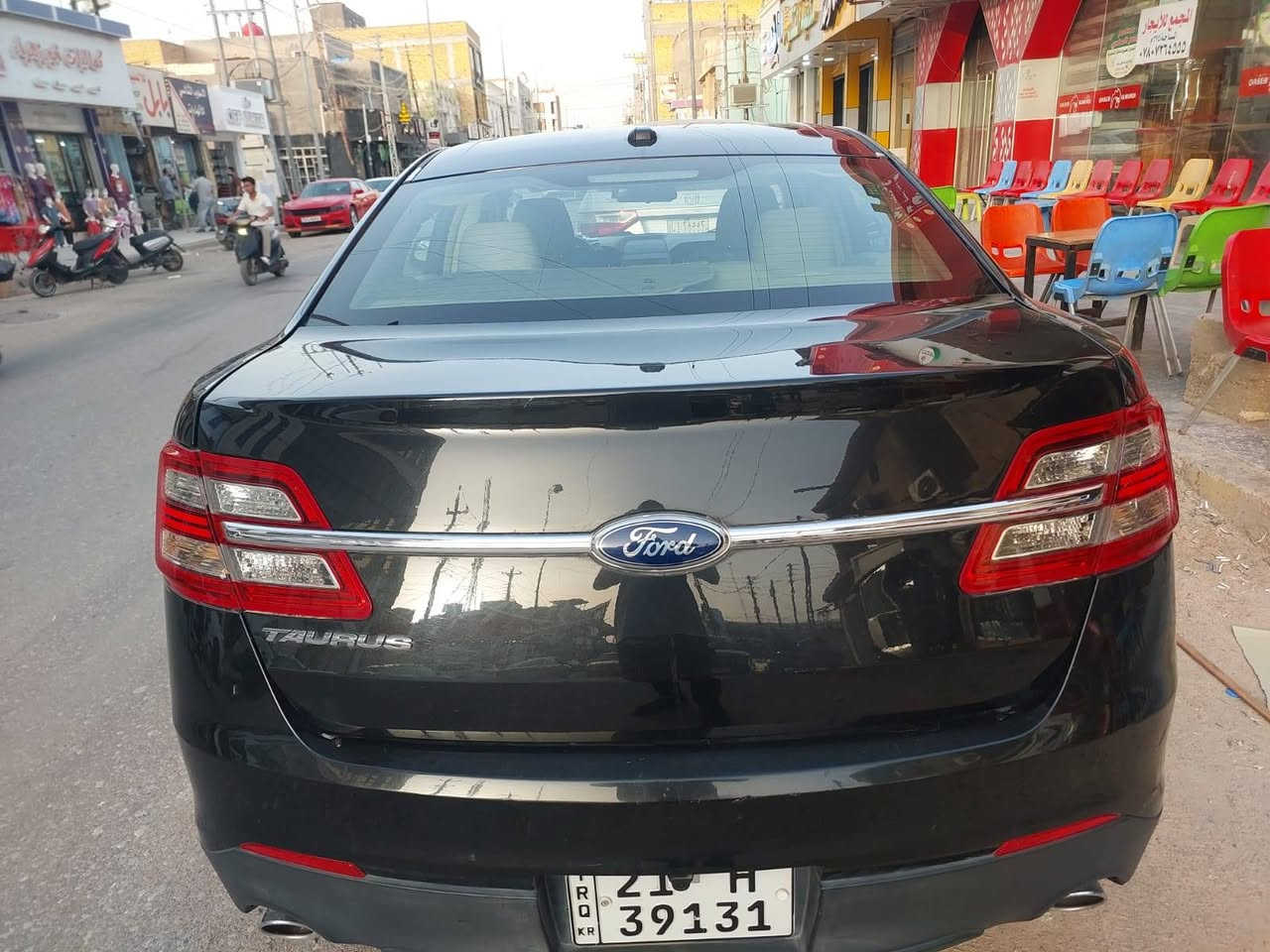 فورد تورس موديل 2013 السعر 120 وبيها مجال رقم صاحب السياره ***********
