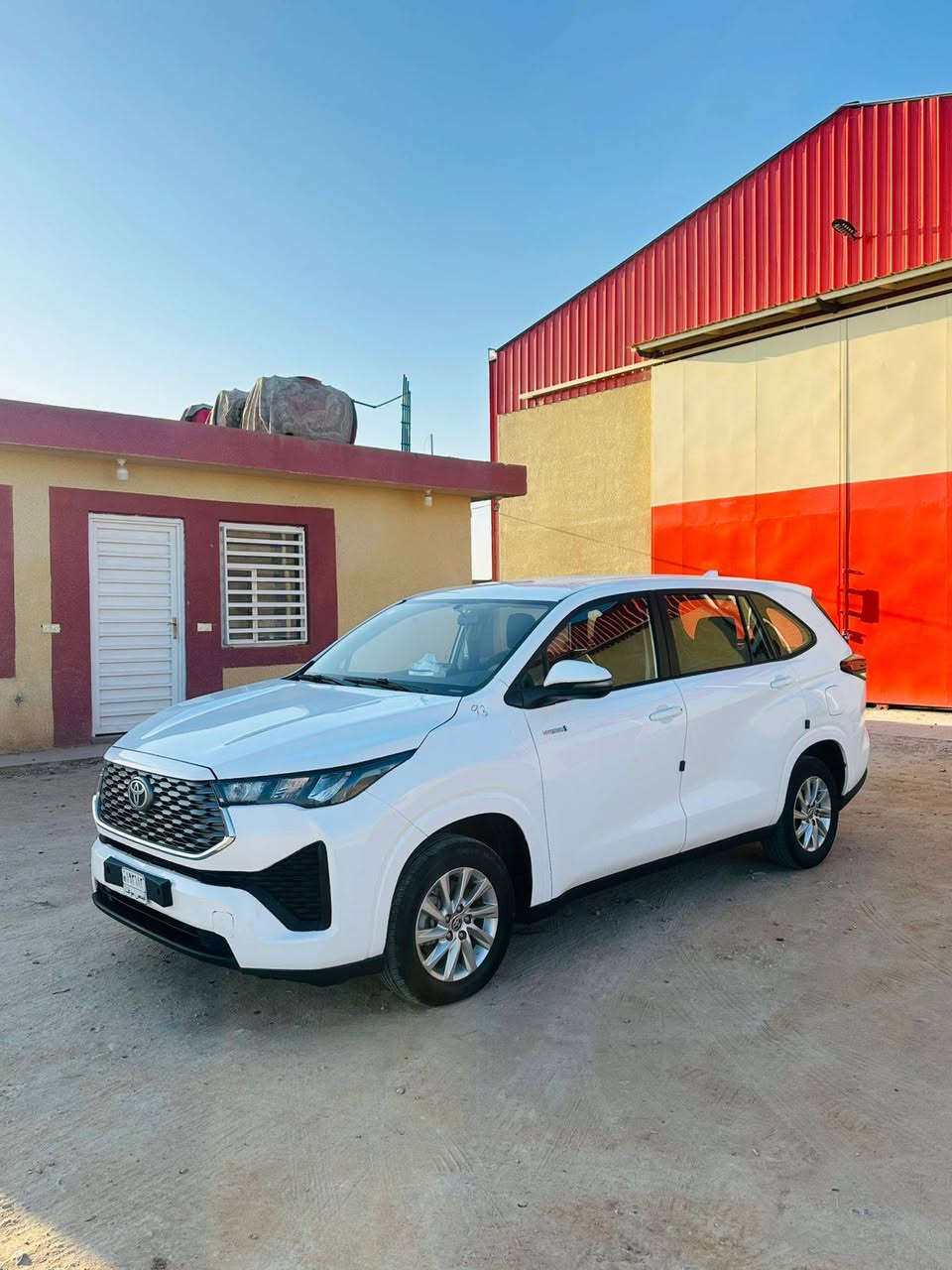 سلام عليكم للبيع تيوتا انوفا مديل 24 وارد خليجي مكفوله من الحادث مصبوغه عام تغير لون فقط هايبرت رقم مجاني على الدوله بسمي ٧ راكب بصمه ماشيه ٥٣ مابيه كل نقص على وضع شركه السعر 220 للتواصل على رقم *********** بيع او مراوس حسب القناعه حلة, بابل
