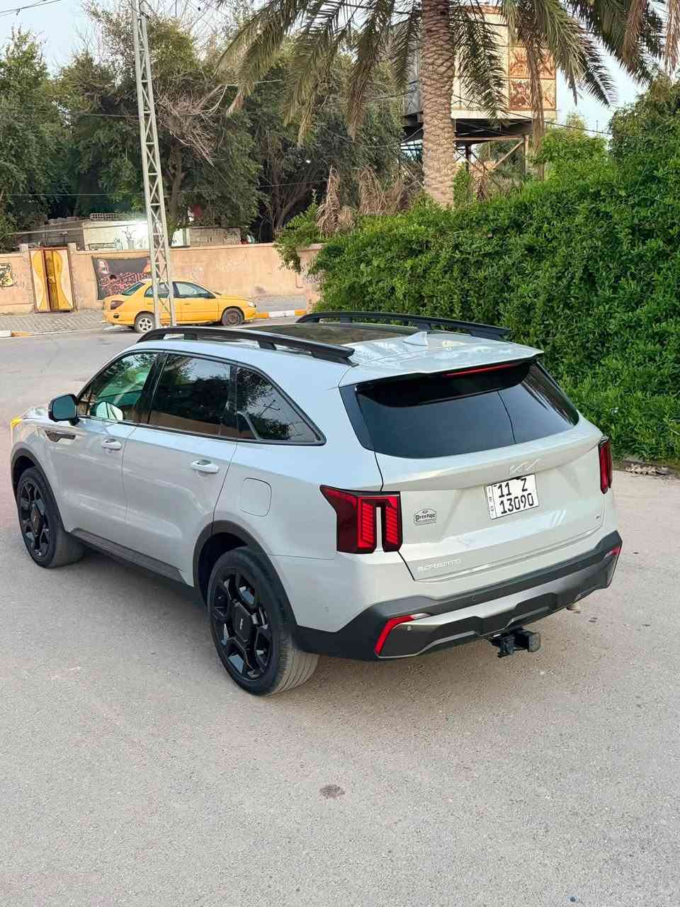 السلام عليكم
سورنتو 2024 X-line فول الفول Prestige

وارد امريكي 

(مــواصـفـات السـيـارة)

حادث تبديل البنيد فقط بدون صبغ كله ليبل واحد 

بدون ايرباك

4 كامرات امامي وخلفي وجوانب 

بانوراما السعر 275

بصمة تشغيل + بيبان + صندوق 

ترحيب عند الاقتراب

مري شفط + كهرباء + رادار + ترحيب

كشنات جلد + تدفئة + تبريد + كهرباء + منفصل vip

سياقة ذاتية + تحديد مسار + 

رادارات امامي ٣ + ٢ مستشعرات +رادارات خلفي ٣ + جانبي٢ 

التوقف الذاتي عند الرجوع + التوقف الذاتي عند التحسس بالاقتراب

٦ حساسات امامي + ٦ حساسات خلفي

هند بريك بصمة

4x4 فور ويل درايف

وضعيات السبورت والنورمل والايكو والسون والسمارت

تبريد منفصل + امامي خلفي

بجم زينون + بك لايت ليد هيلوجين بلادي

ويل كب بلادي بلاك حجم 20

طبعاً الكار بلي فعال فقط ع البلوتوث بدون واير usb 

محرك السيارة 2500 تيربو المرغوب بقوة 281 حصان 

ماشية 45الف مايل

رقم بغداد بسمي 

العنوان كوت قضاء الحي

 

للاستفسار           ***********
