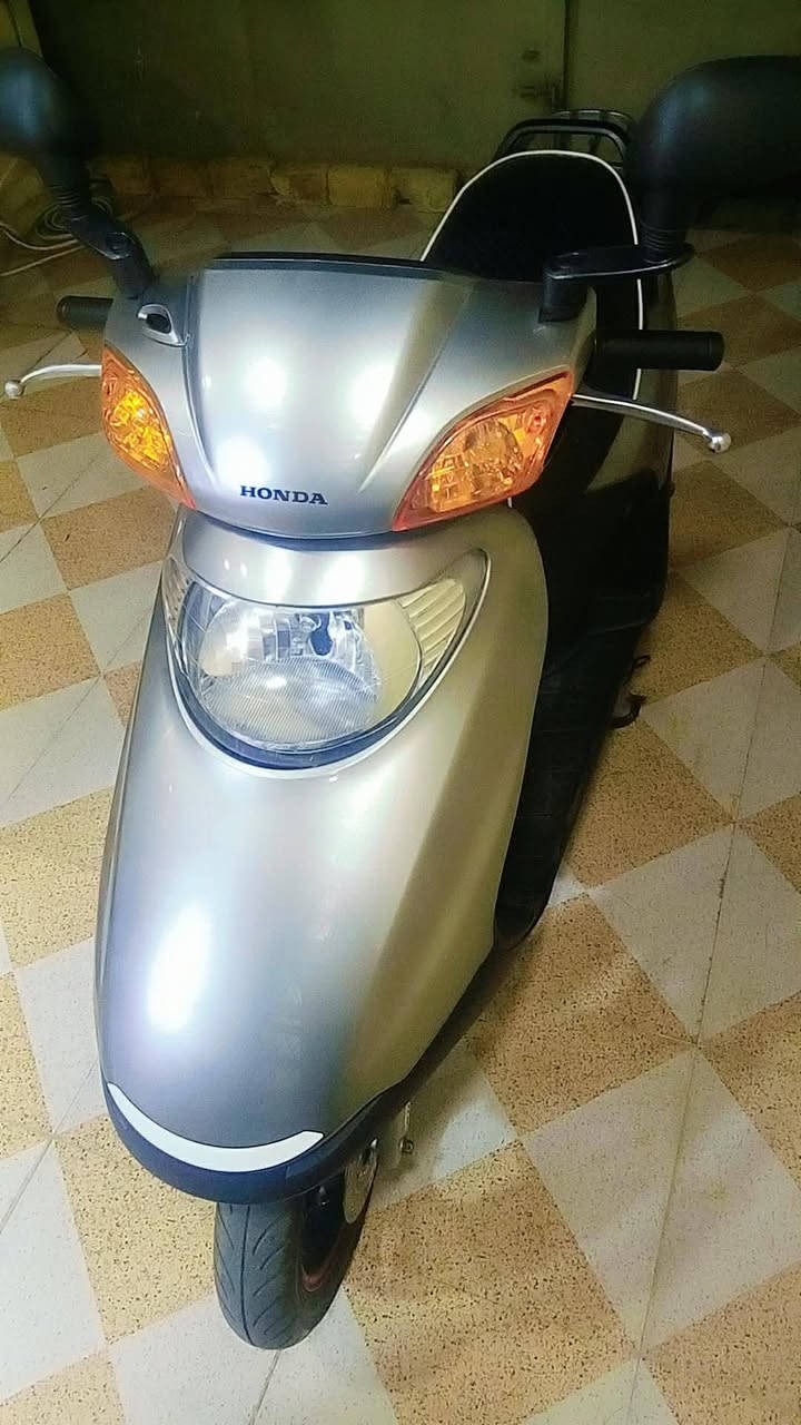 دراجة سبيسي ماليزي معمره نظافة فول دراجة تخبل وناعمه
***********
