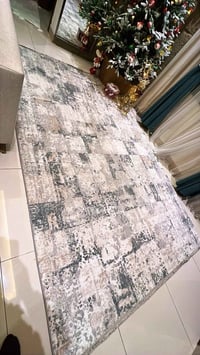 عندي زوالي 3 قطع نوع تركي للبيع   قياسات  2x3 1.60 x 2.40  80 x 1.5 ما...