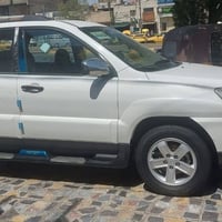 سبورتج ٢٠٠٩ • مكينة ٢٠٠٠ • مشيه ١٣١٠٠٠