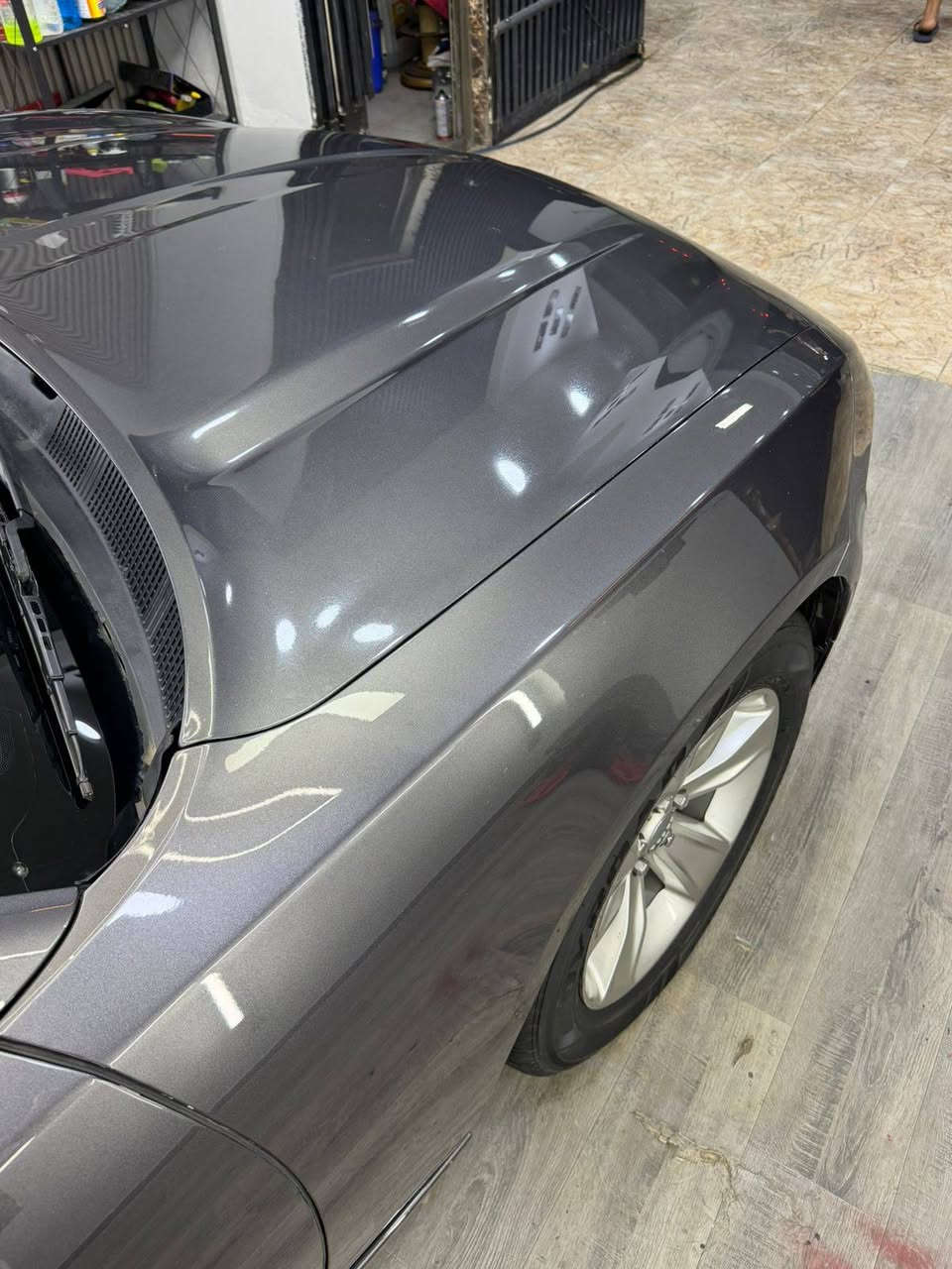 السلام عليكم
RT 2017 5700
بدون ايرباك حادثها جاملغ خلفي بارد وقبغ جنطه نفس اللون تبديل
ب اسمي
مواصفات فول عدا الفتحه يعني كشنات جلد تدفئه وتبريد وخلفي تدفئه وكهرباء وهلسوالف
رايدها ١٨٩ وبيها مجال
***********
مكاني بغداد
