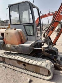 حفارة ٥٠ • موديل ٢٠١٣ • سلمانية