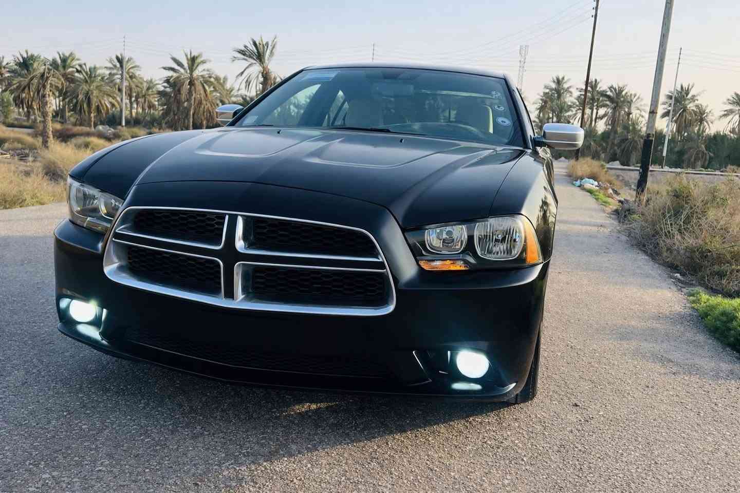 سلام عليكم للبيع جارجر مديل 2012 ادوات كصه جنطه محرك 3600 سته سلندر شاشه كبيره  جاهزه كير محرك حداديه وتبريد جاهزه #متومه ارقام وسنويه ‎#مكان البصره #السعر 48 وبيها مجال ***********
